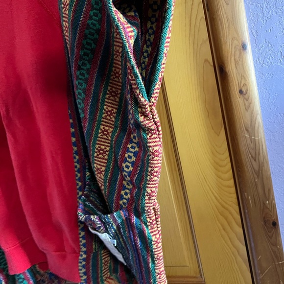 The Morgan factory Red and Multicolor Women's sweatshirt sm/med - Picture 5 of 5